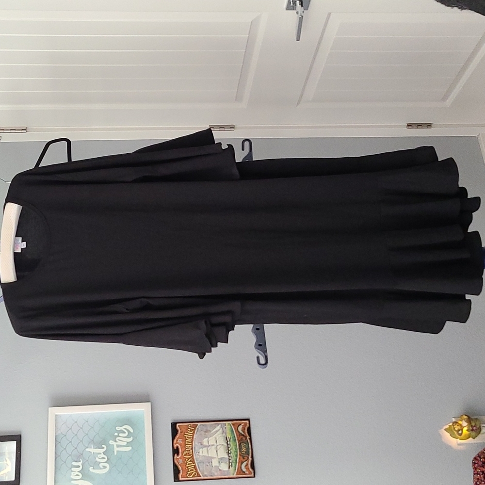 LuLaRoe Maurine